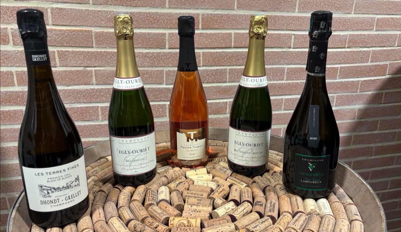 Los champanes de las fiestas en la bodega: Dhondt-Grellet, Egly-Ouriet Grand Cru, el rosado de Maxime Toubart y el blanc de blancs Alexandrine de Lamoureux